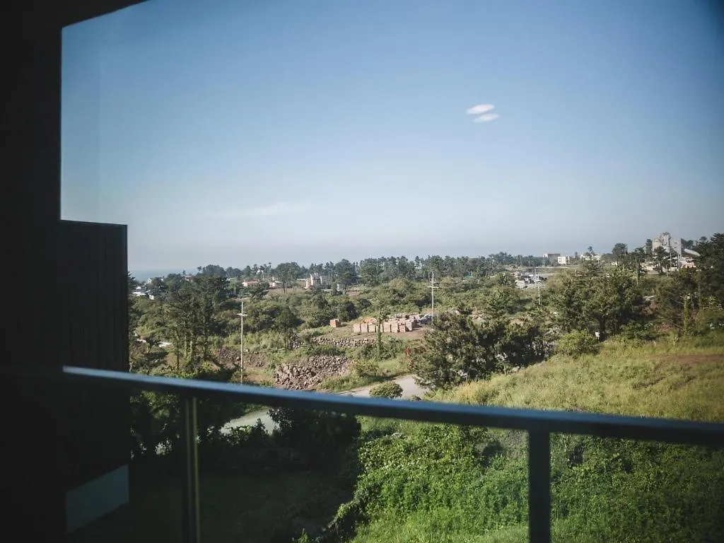 Sallys Jeju Hotel Μοτέλ