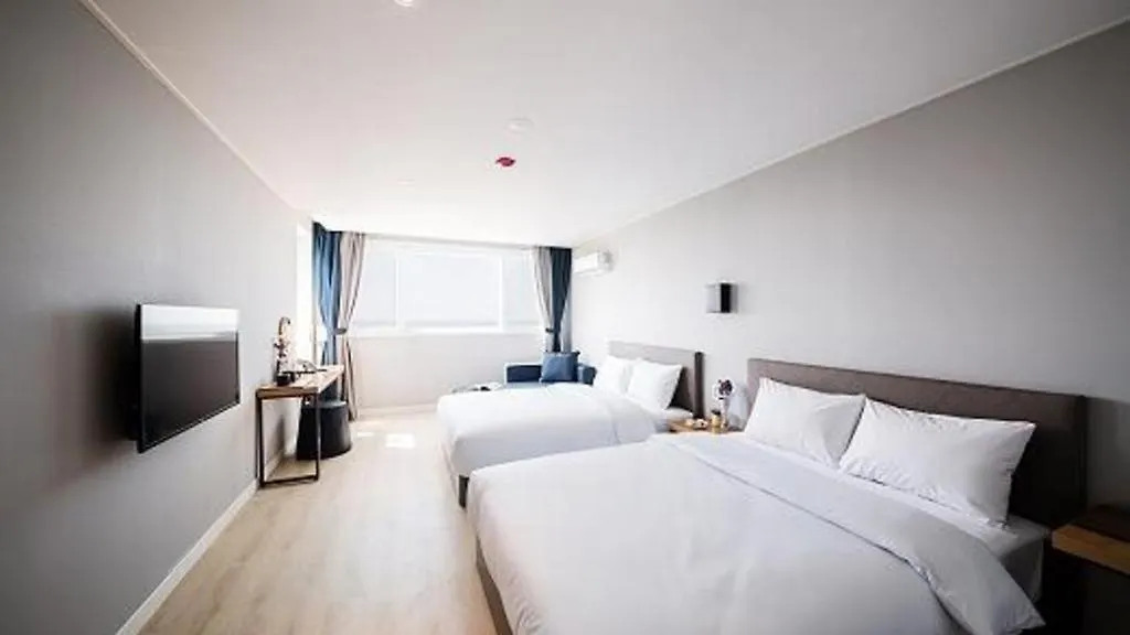 Μοτέλ Sallys Jeju Hotel
