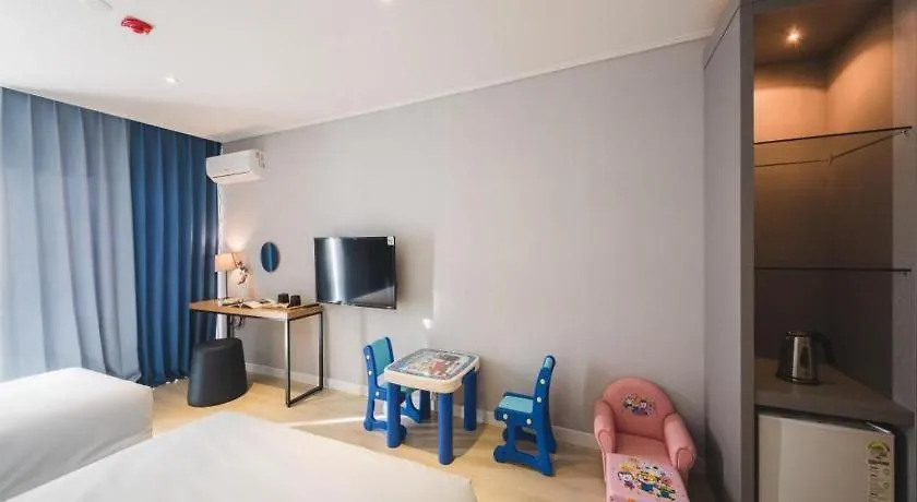 Sallys Jeju Hotel