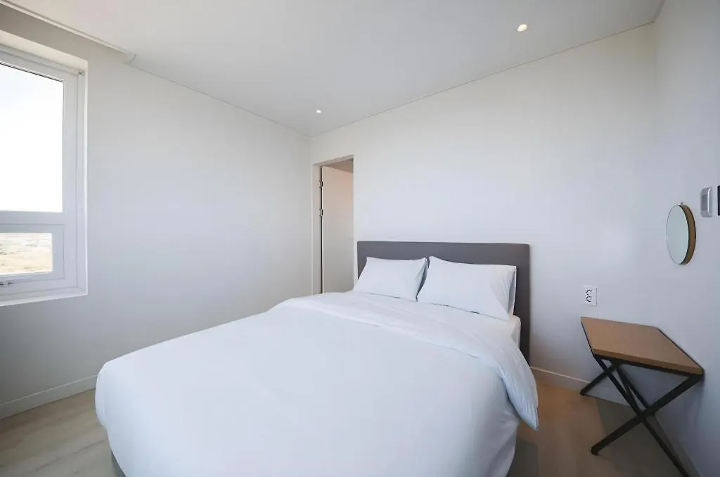 Sallys Jeju Hotel
