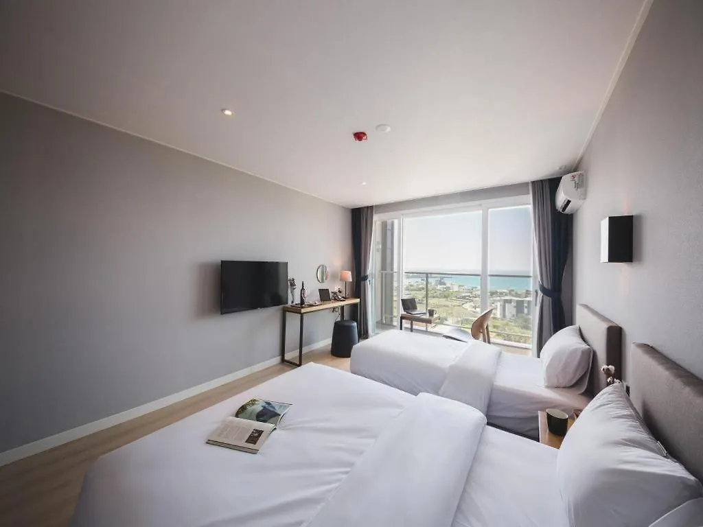 Sallys Jeju Hotel